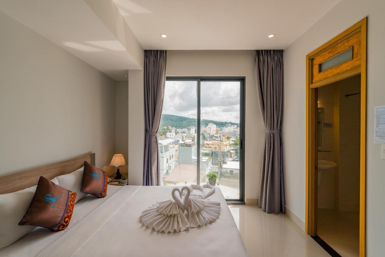 Hotel Nipola - Chọ Dem Phú Quóc