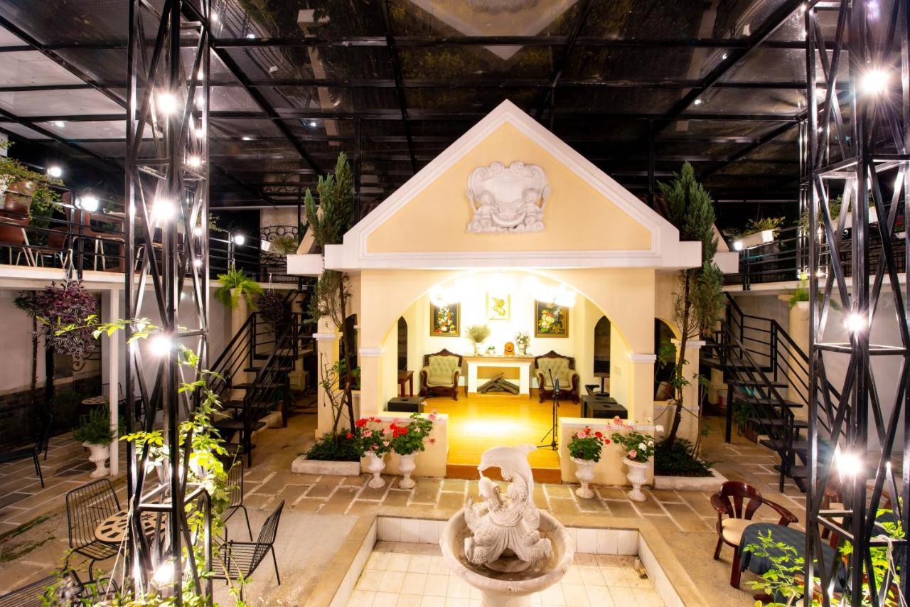 Le Petit Paris Đà Lạt