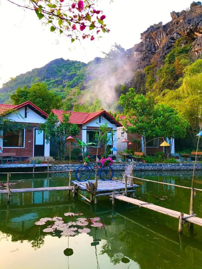 Hang Mua Family Ninh Binh