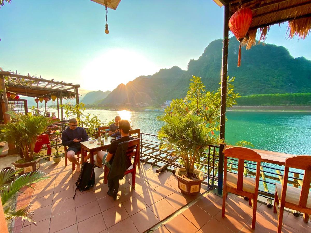 Coco Riverside Phong Nha