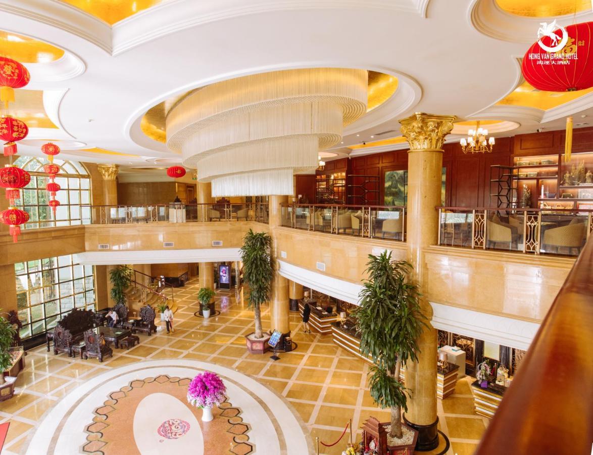 Hong Grand