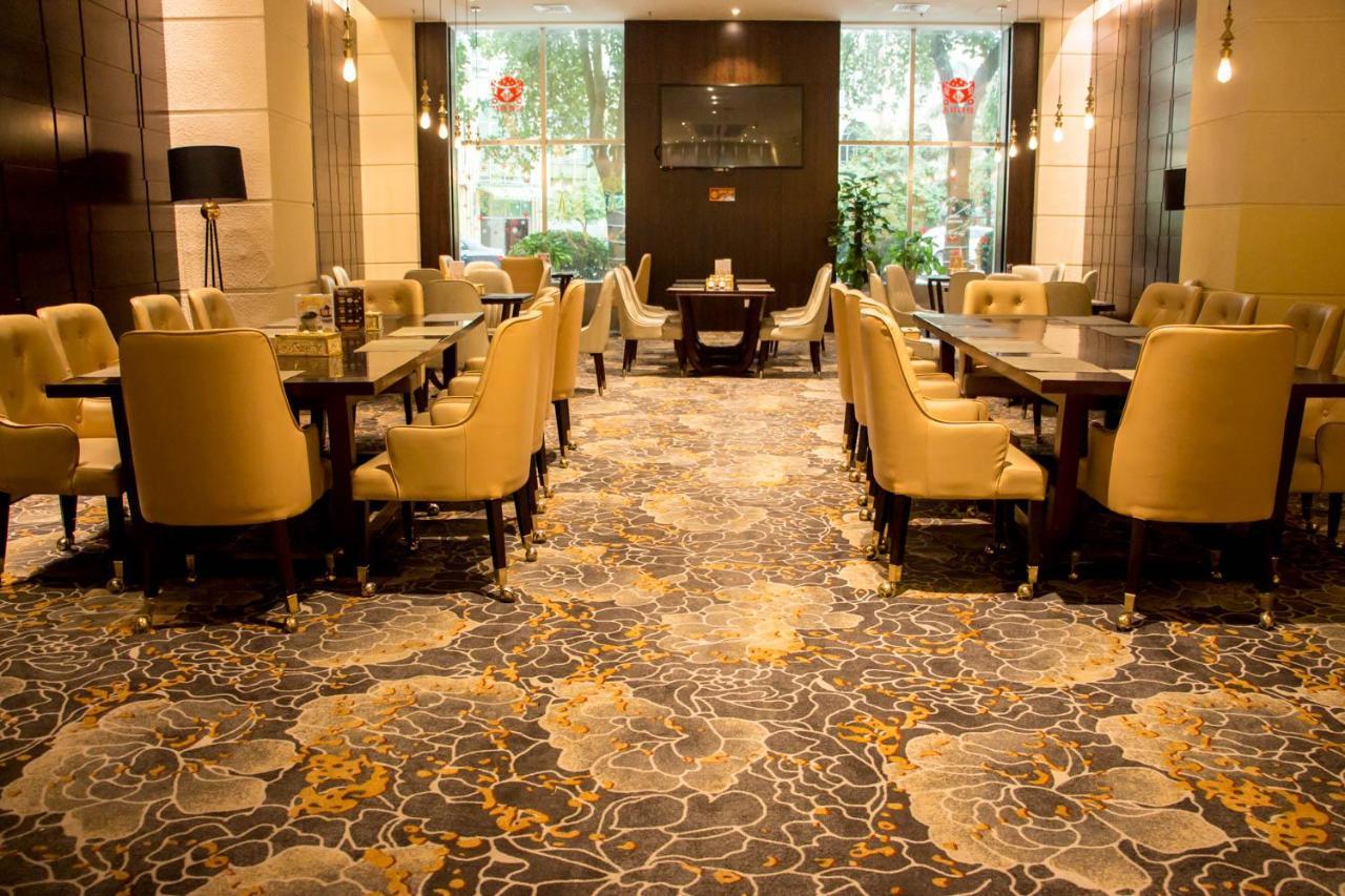 Hong Grand Hotel 5*