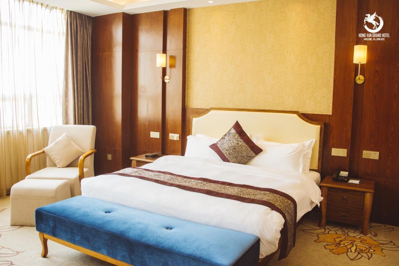 Hong Grand Hotel Mong Cai