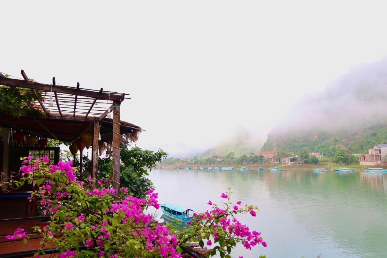 Hotel Coco Riverside *