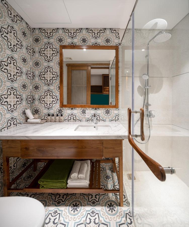 Vernalhome Boutique Hotel