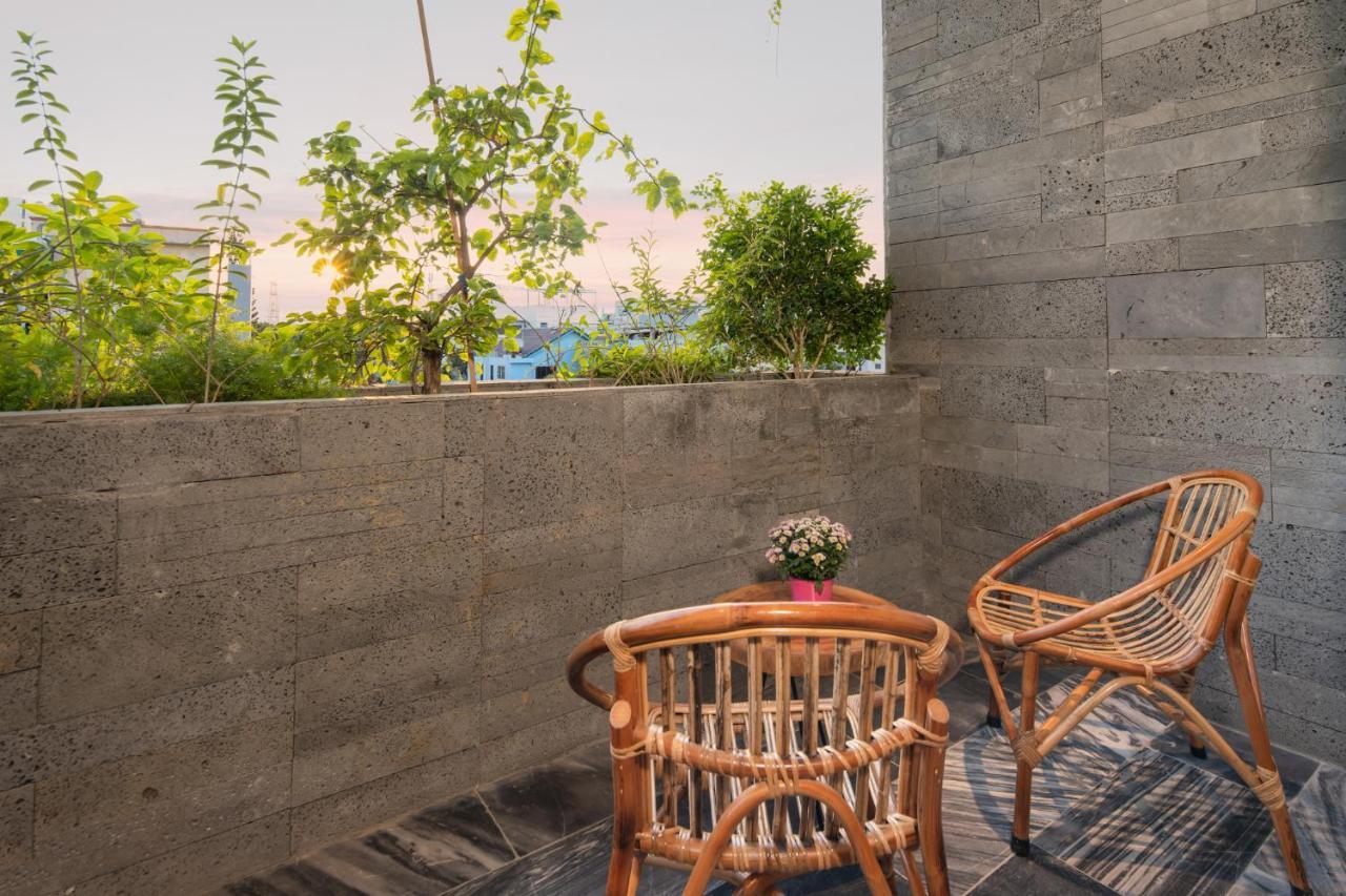 Vernalhome Boutique Hotel *