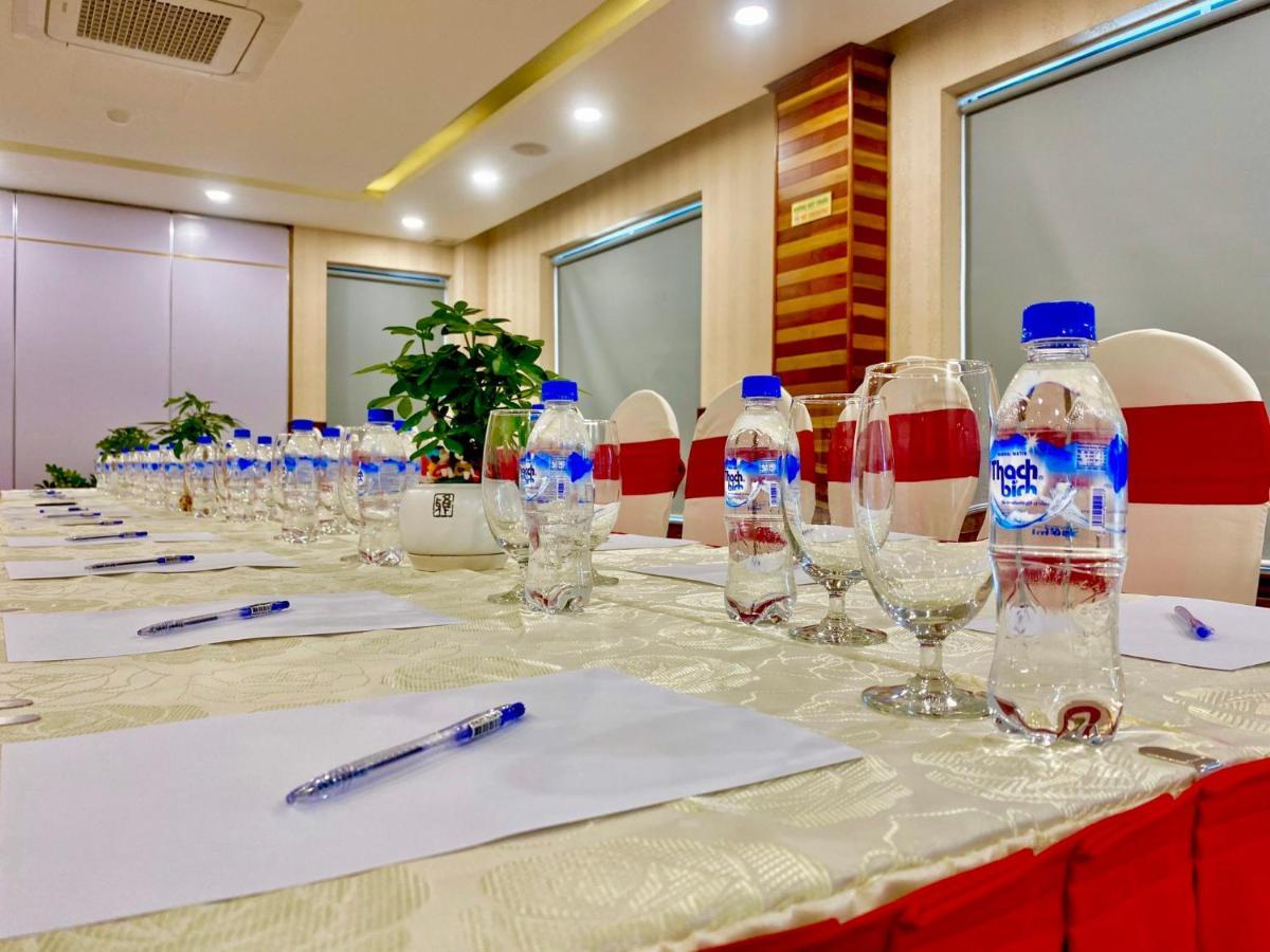 Royal Khanh Khách sạn 3*