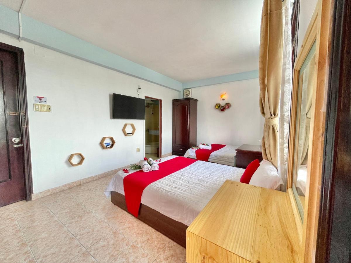 Hotel Quan Son 2