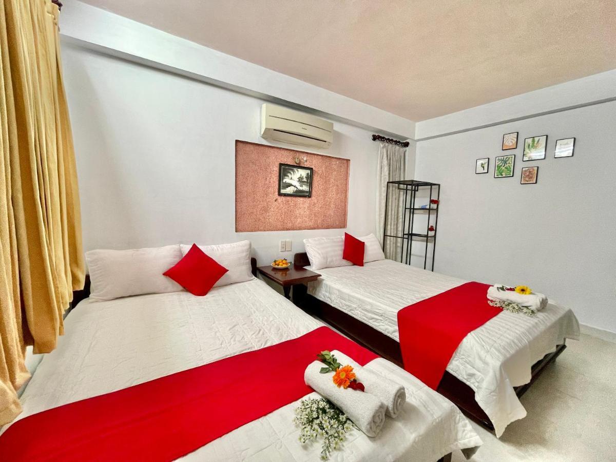 Hotel Quan Son 2