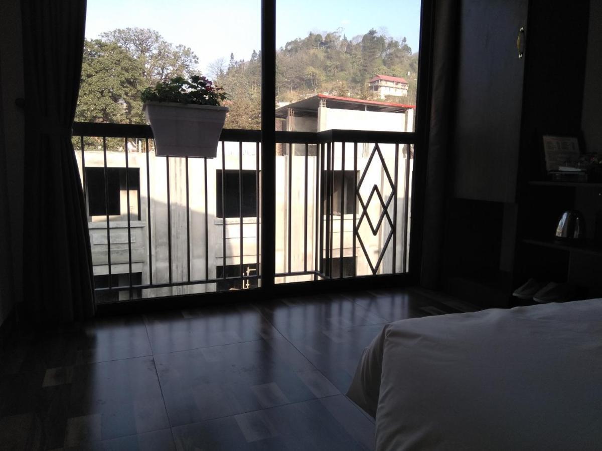 Hung Vuong 3*