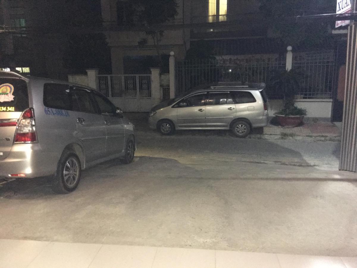 Hotel Khach San Nha Nghi Thanh Xuan - Co Xuat Hoa Don Va Cho Thue Xe *