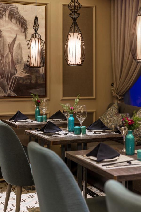 Hotel Aira Boutique & 4*