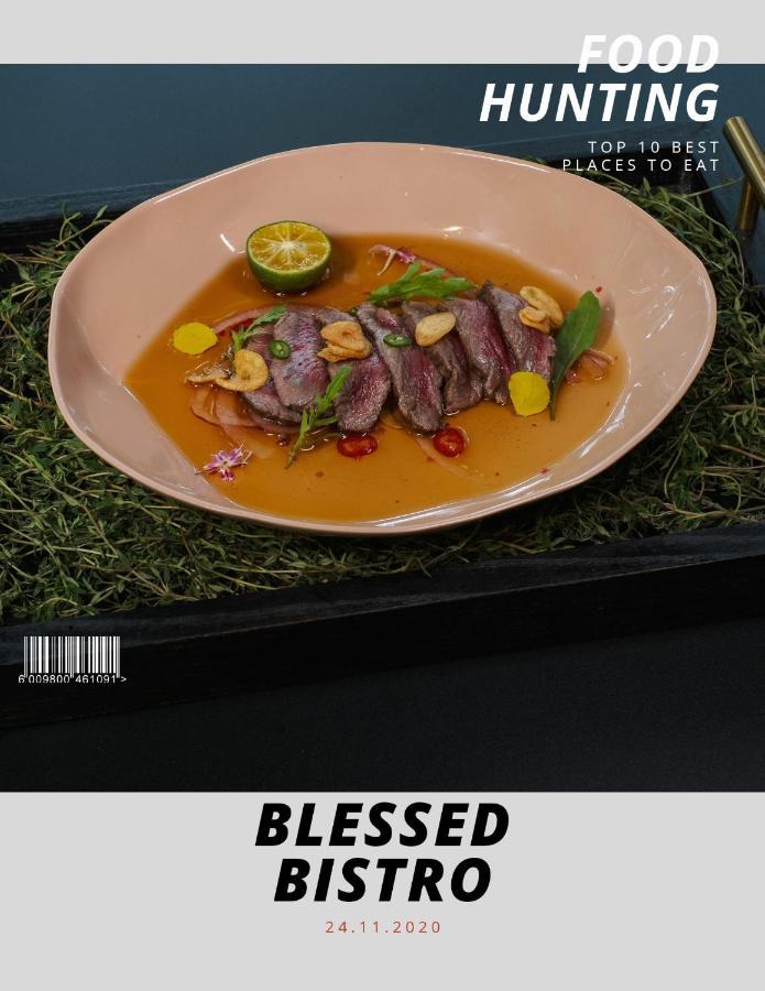 Blessed Khách sạn 3*