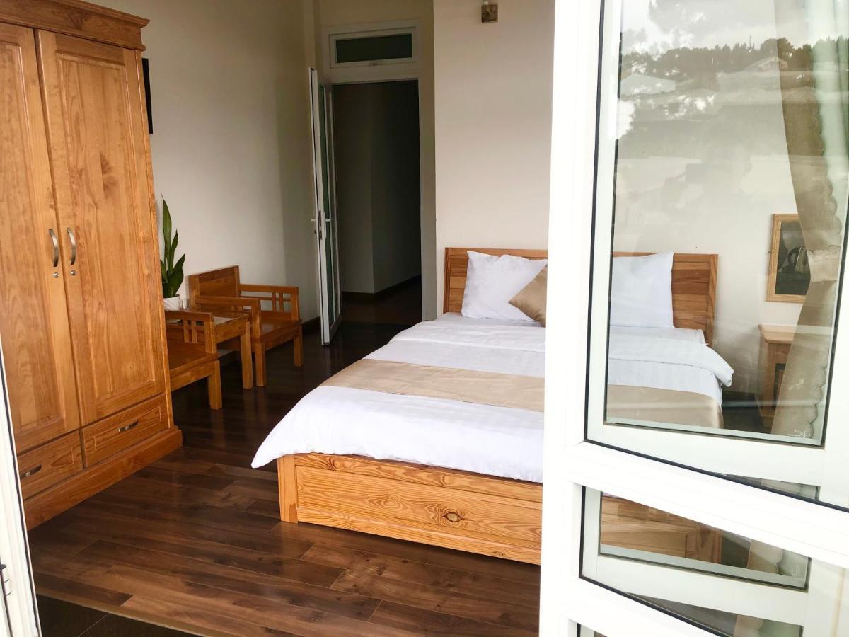 Hotel Spring 2*