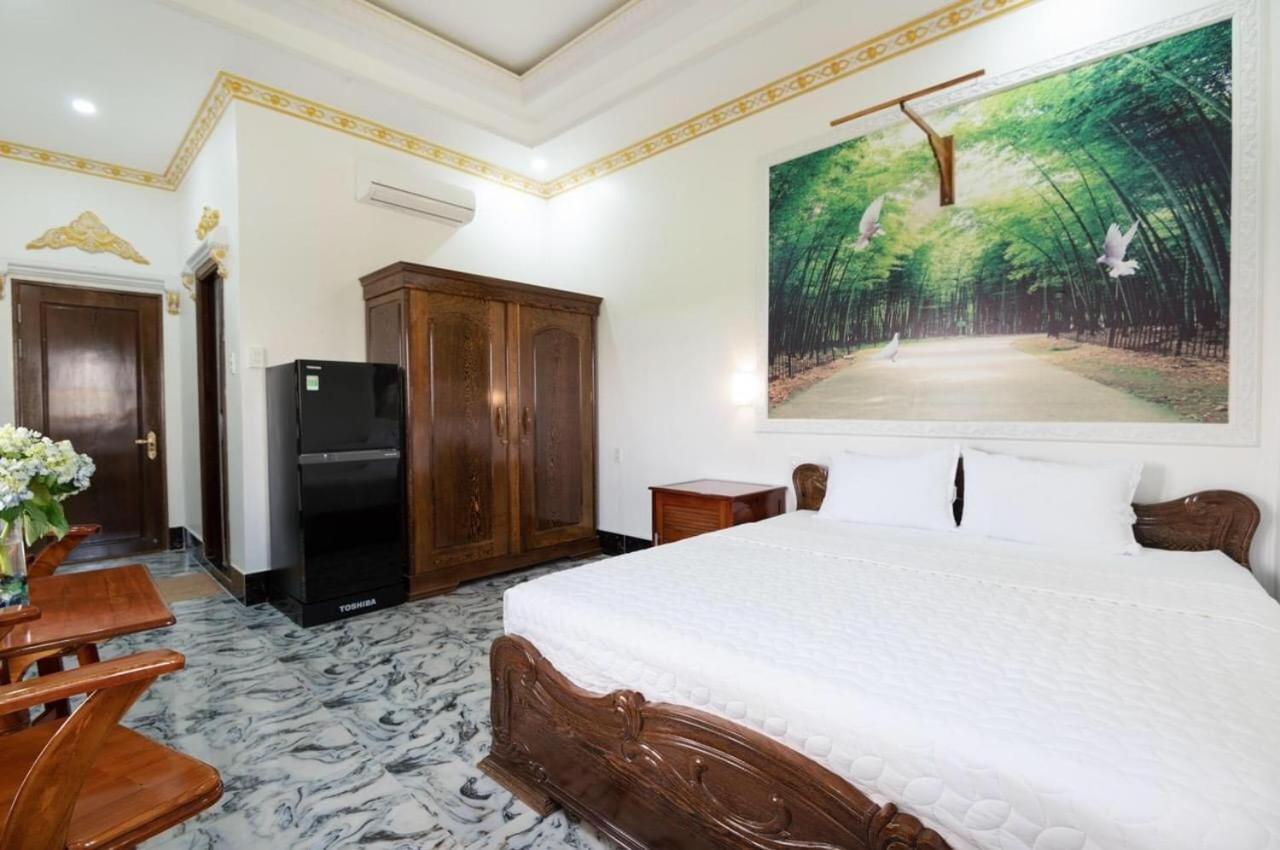 Little Saigon Bed & Breakfast Chau Doc