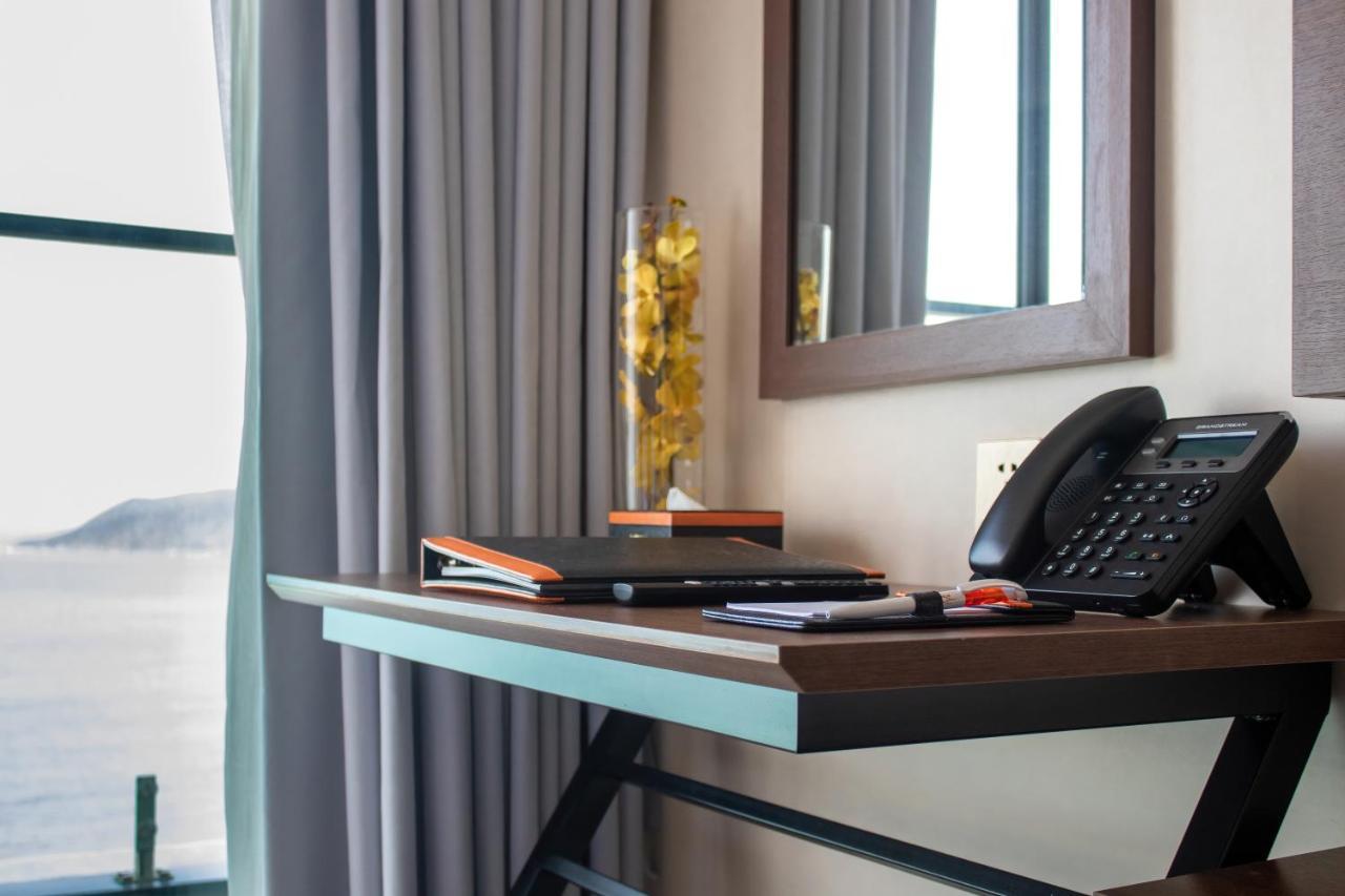 Hotel La Vague Nha Trang