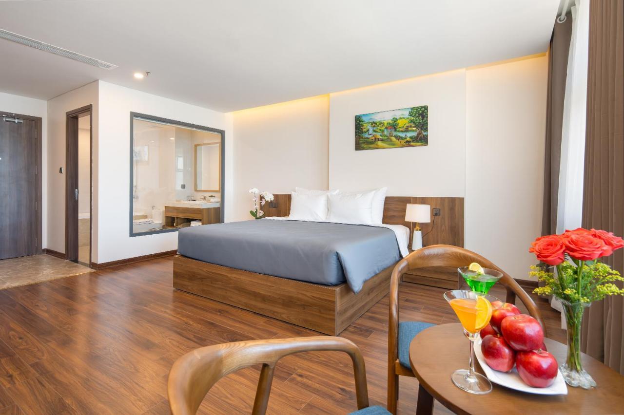 Hotel Avenis 3*