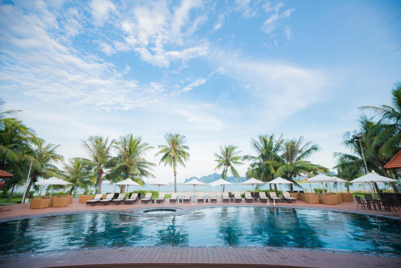 Tuan Chau Resort 4*