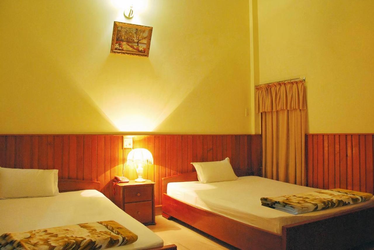 Huong Hotel 2*