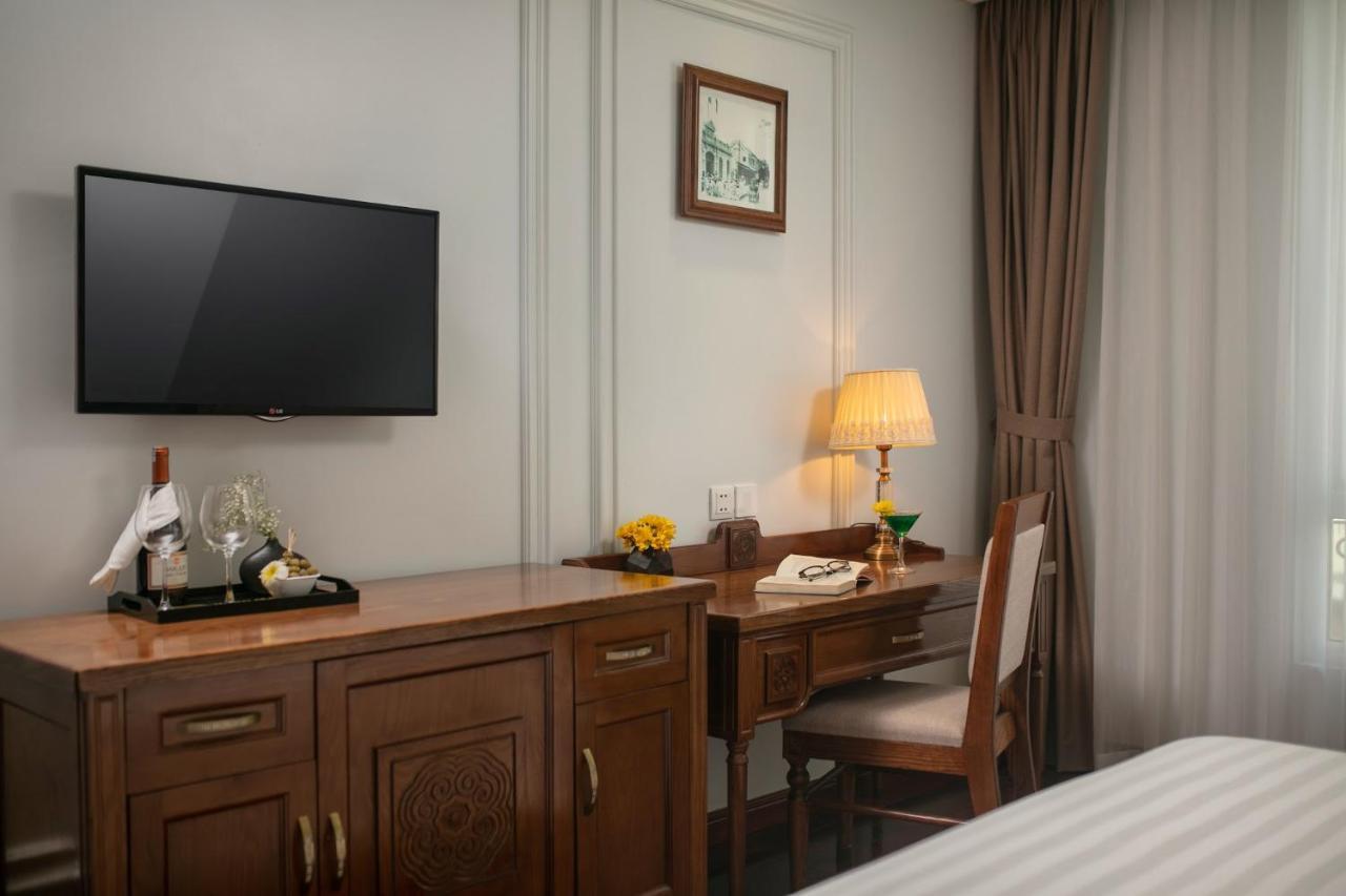 Pearl Hotel
