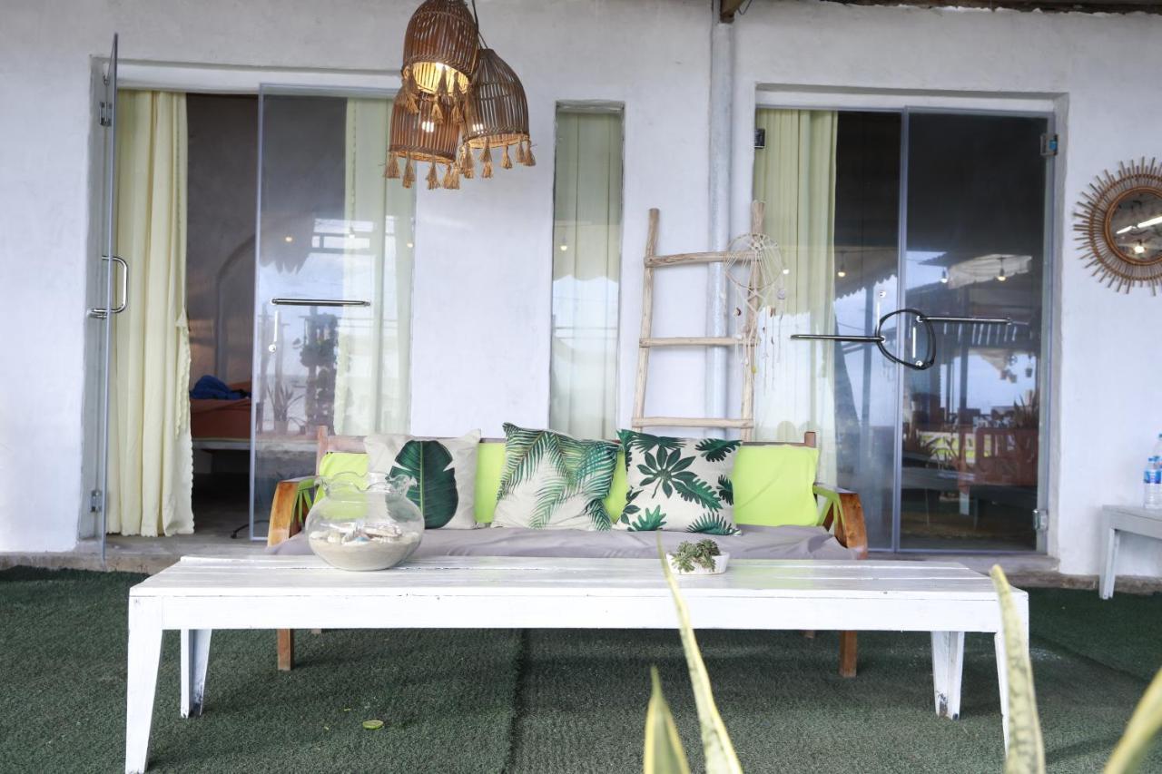 Hostel Eva Hut Mui Ne