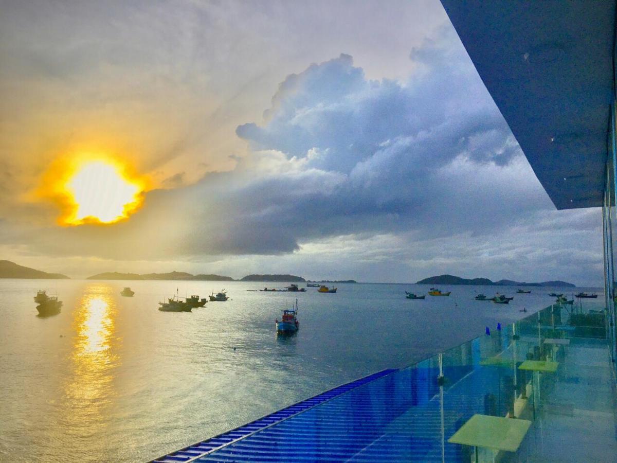 Hotel Sky & Sea Nam Du