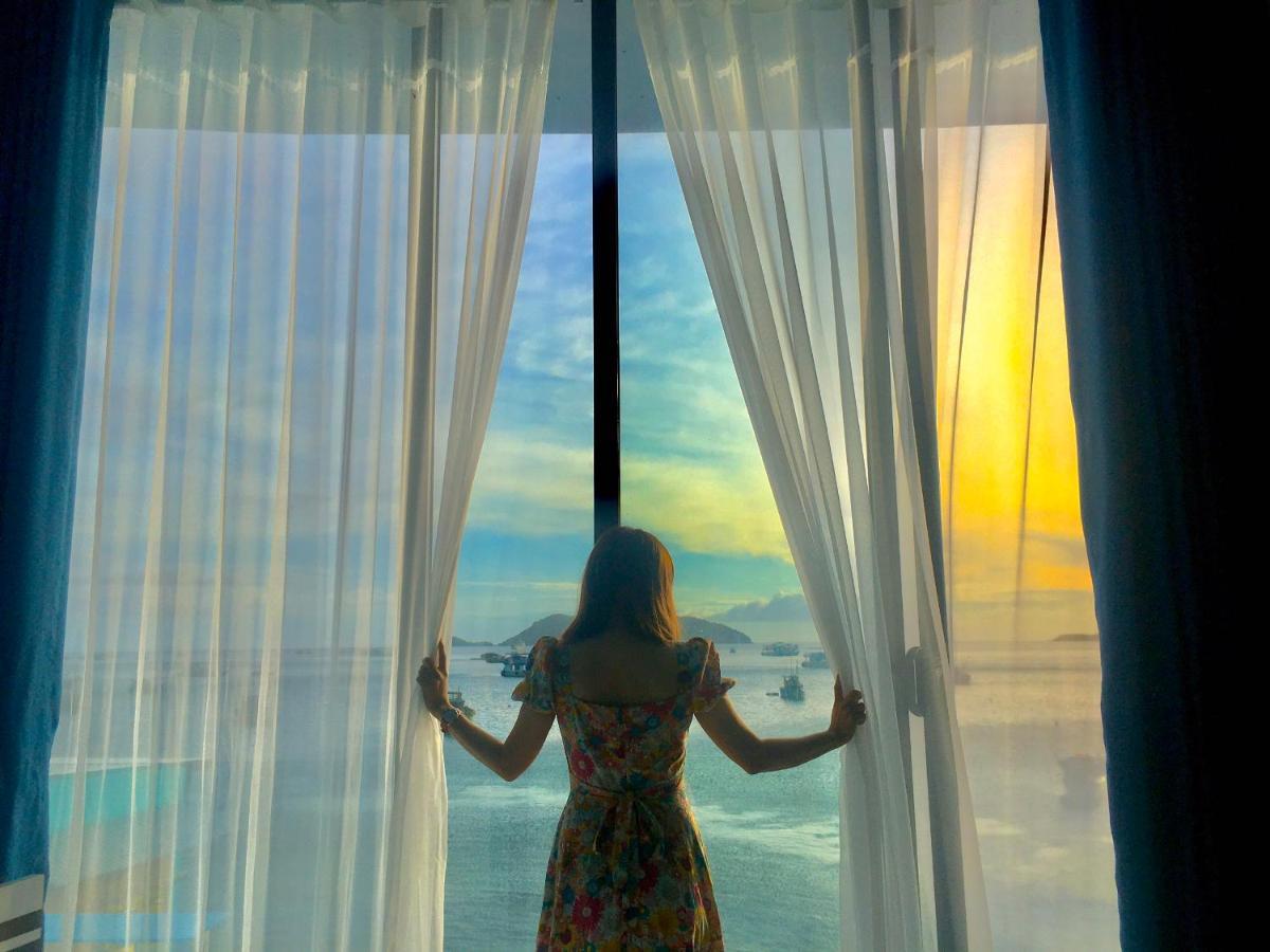 Sky & Sea *