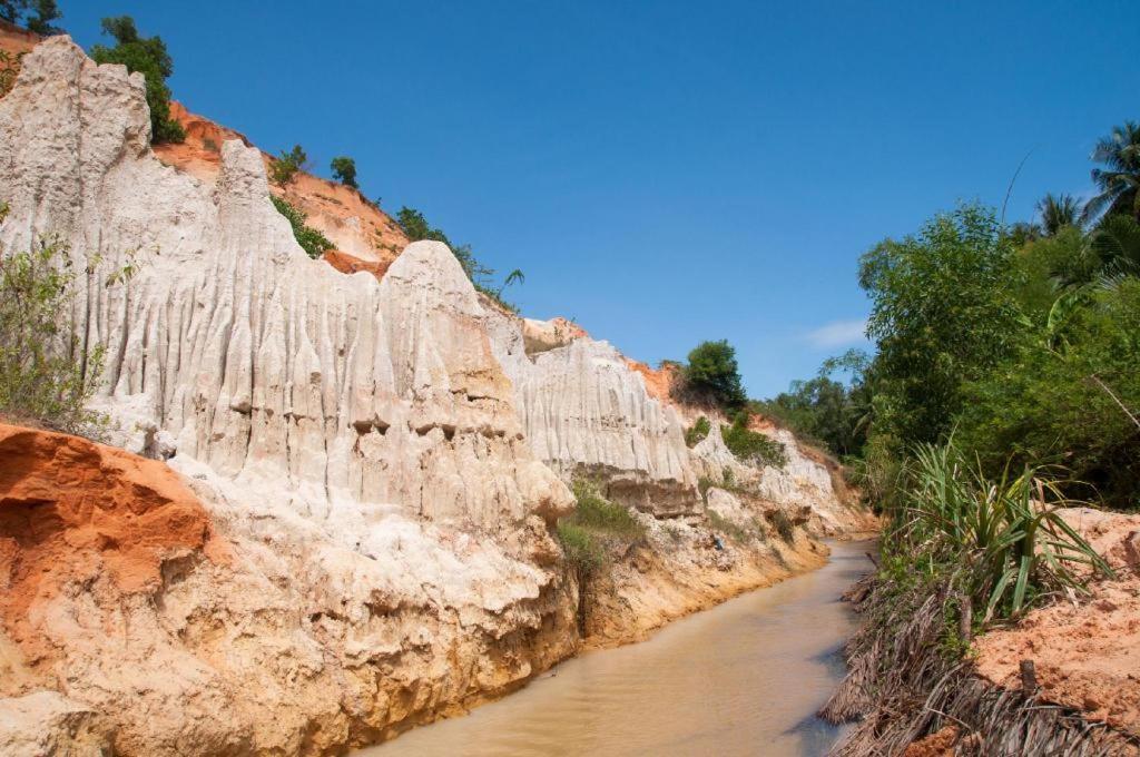 Hung Phuc Mui Ne Hotel 2*
