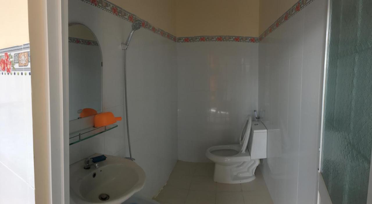 Hotel Khach San Nha Nghi Thanh Xuan - Co Xuat Hoa Don Va Cho Thue Xe Long Xuyen