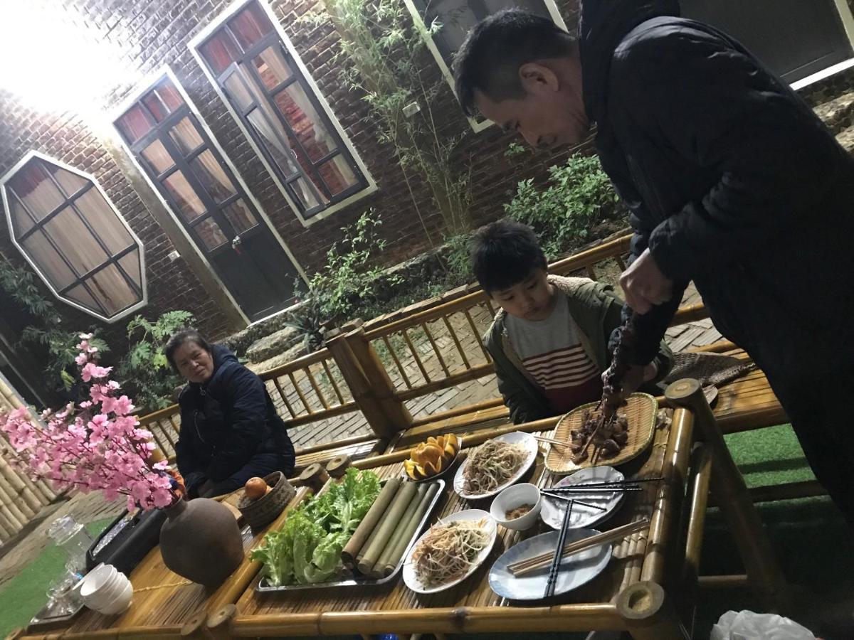 Hakuna Matata * Mai Chau