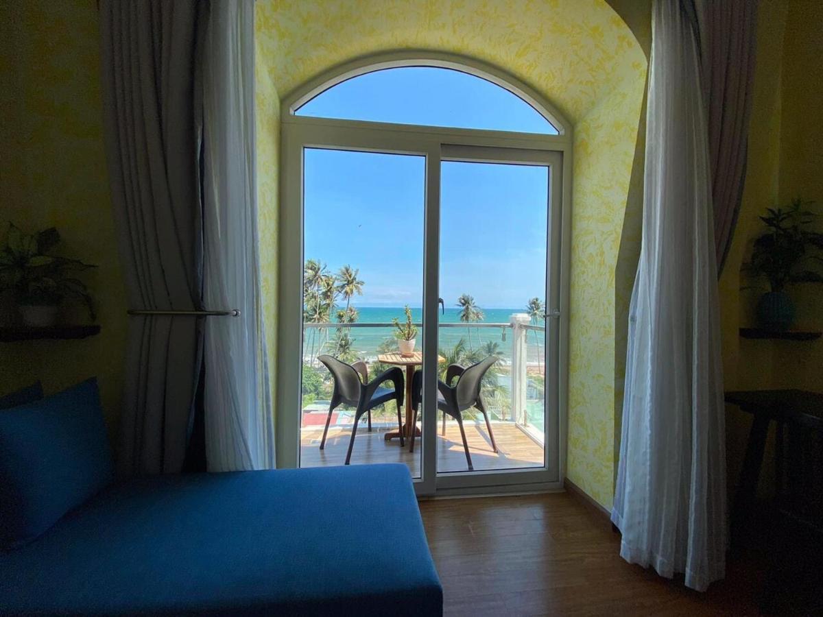 La Marina Boutique &
