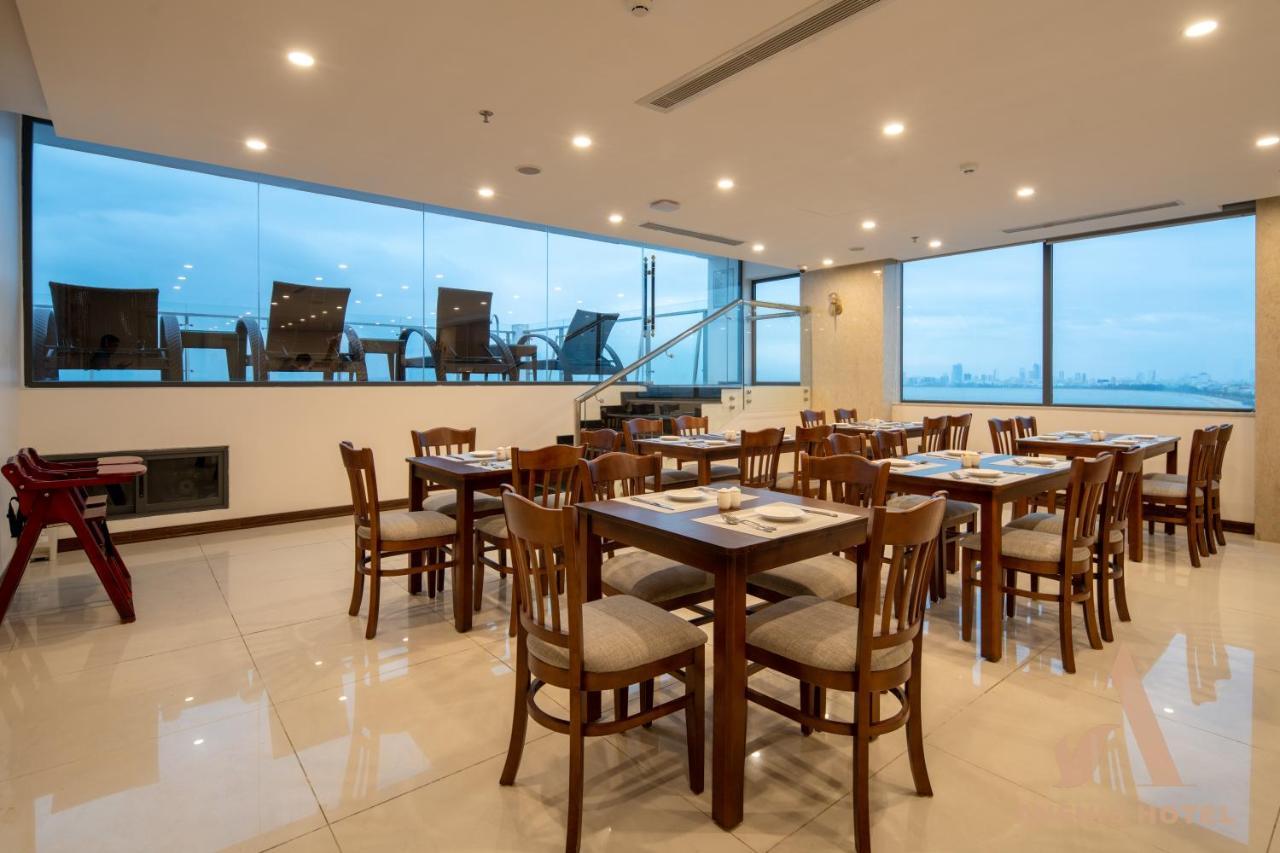 Hotel Avenis