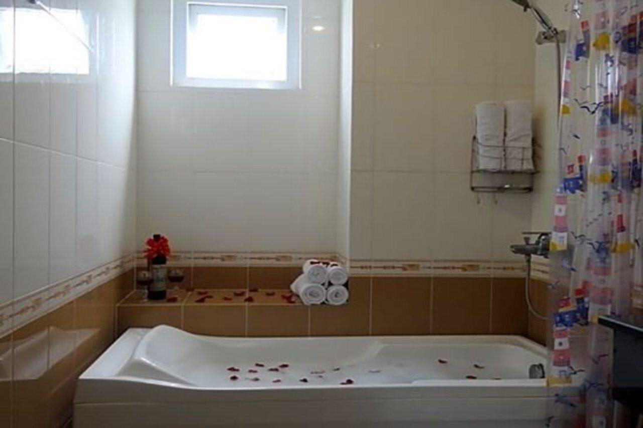 Cosy Khách sạn 3*