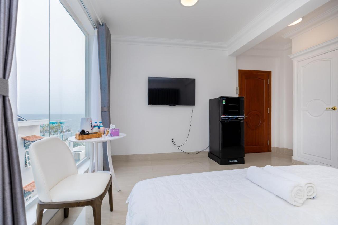 Coco Khách sạn 3*