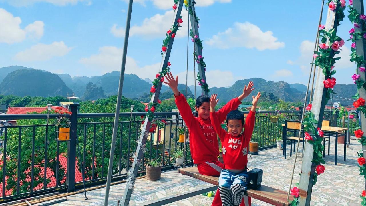 Ở trọ Hang Múa Lucky House Ninh Bình