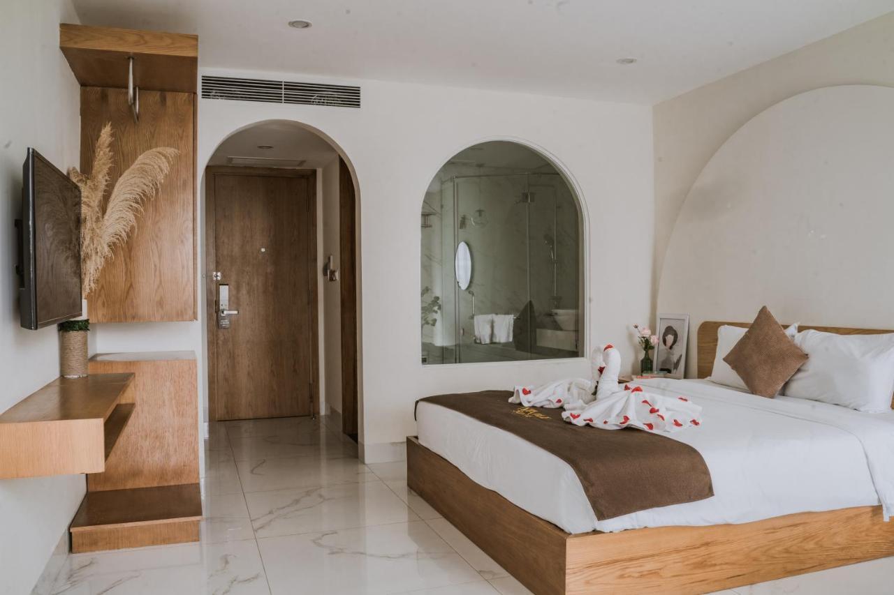 Maple & Hotel Da Nang