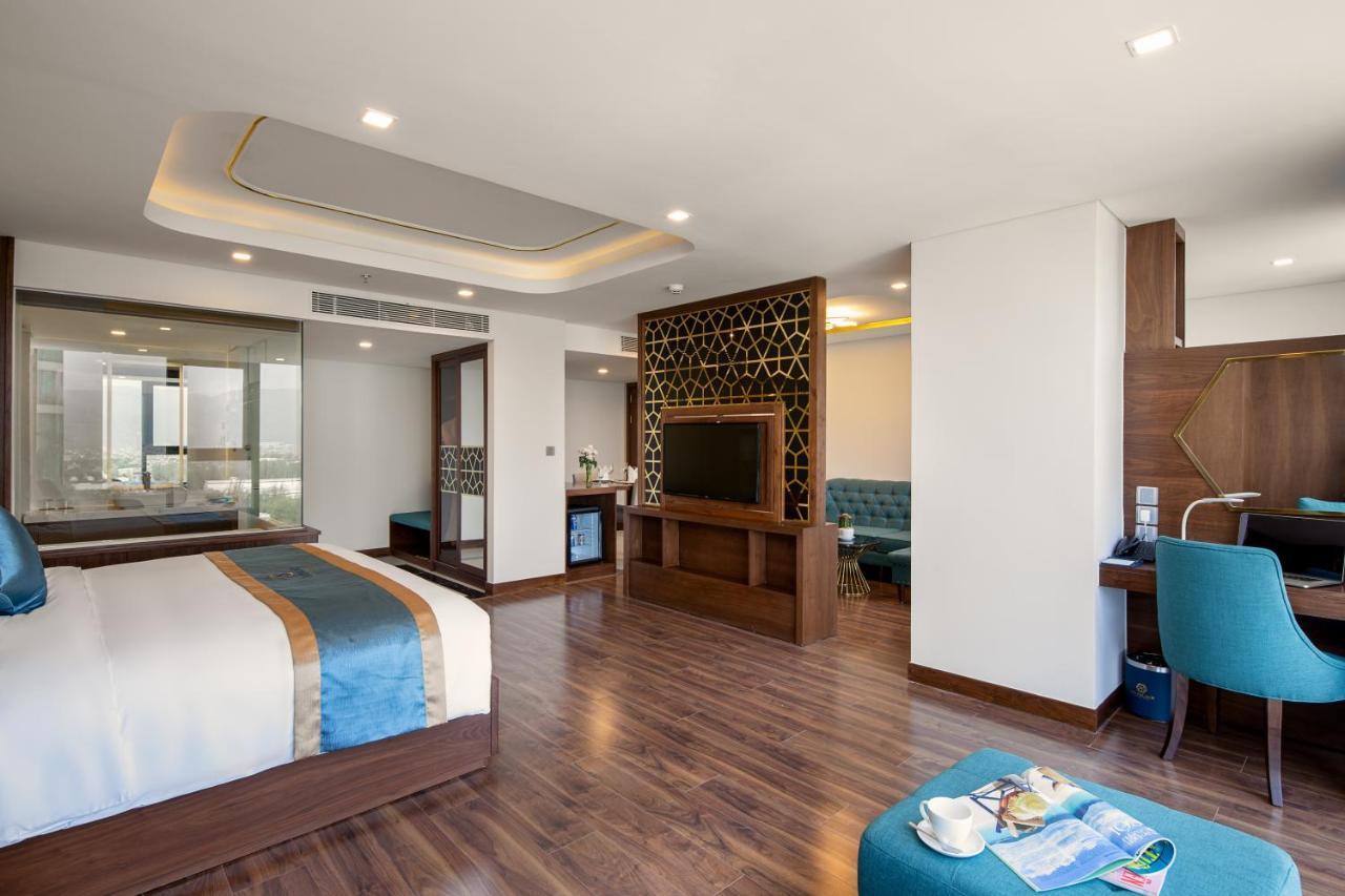 Hotel Cn Palace Boutique & 4*