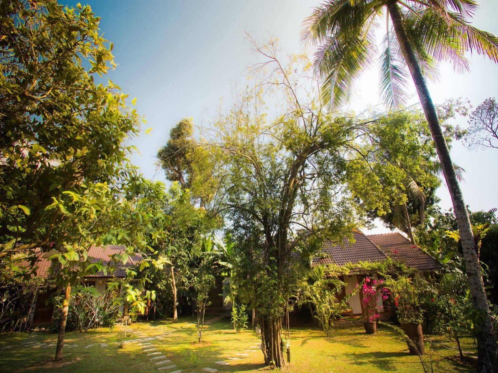 La Resort, 3*