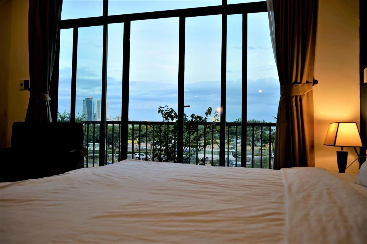 Oasis & Hotel 3*