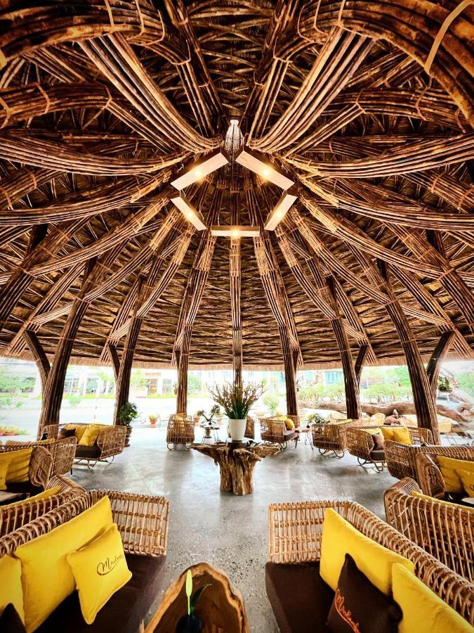 The Light Hotel Nha Trang