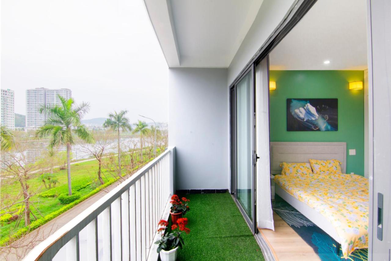 Pearl Resort *