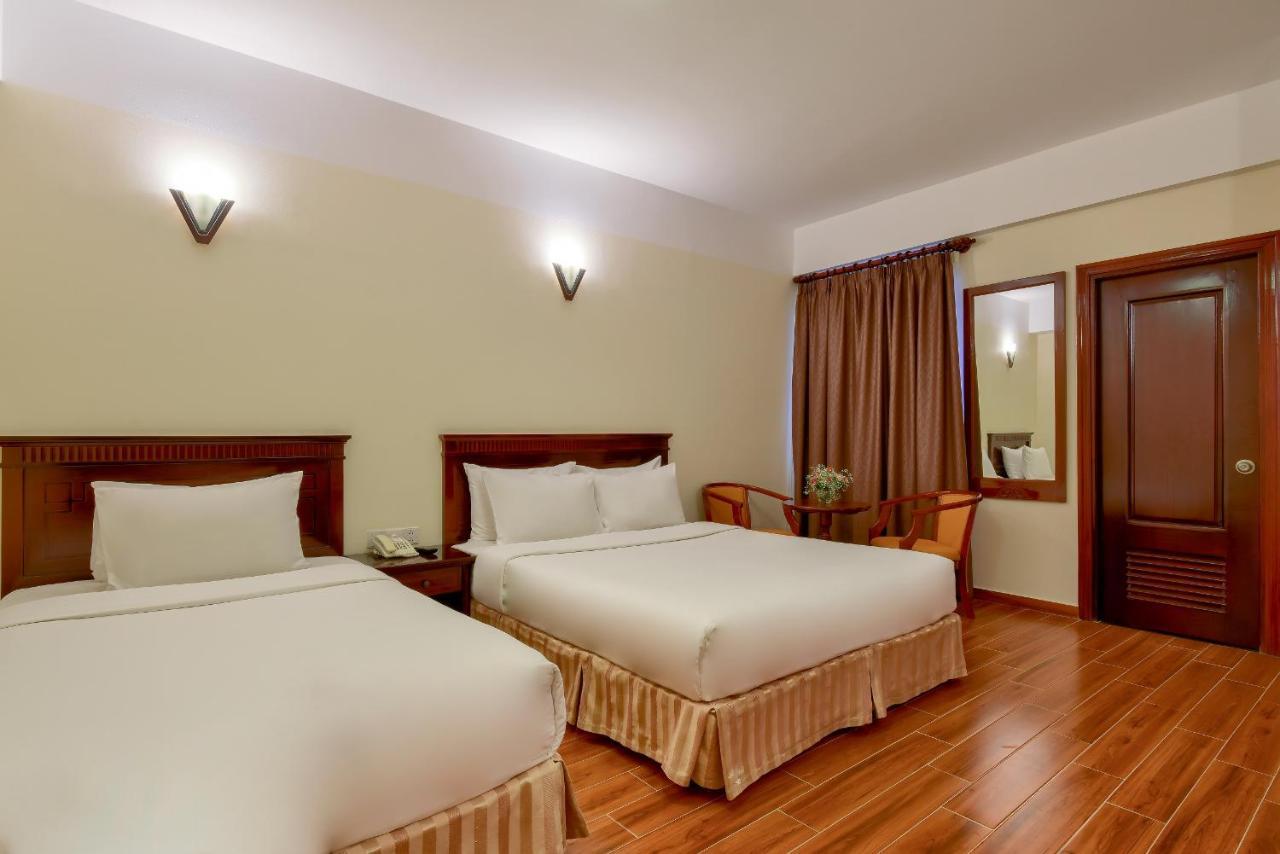 Hotel Khach San Park 3*