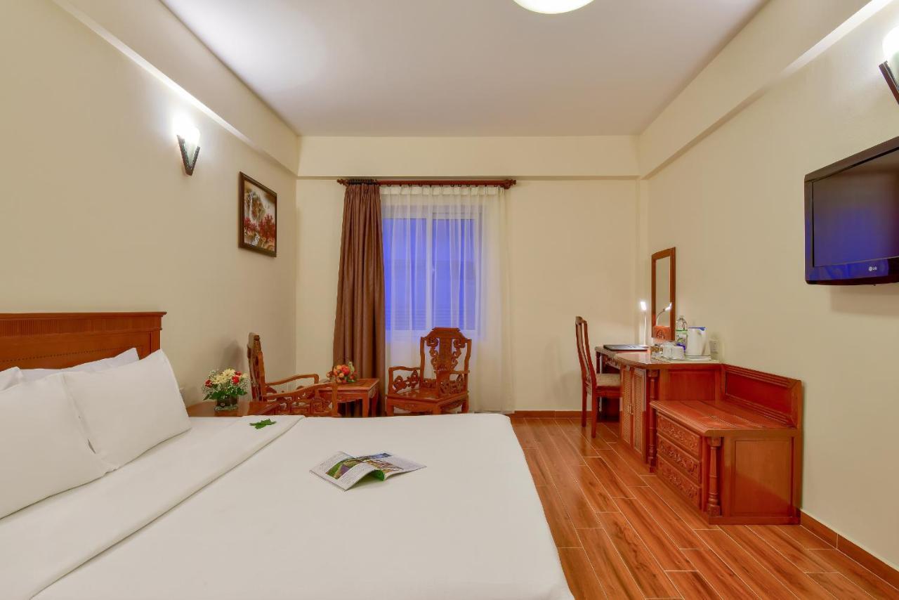 Hotel Khach San Park 3*