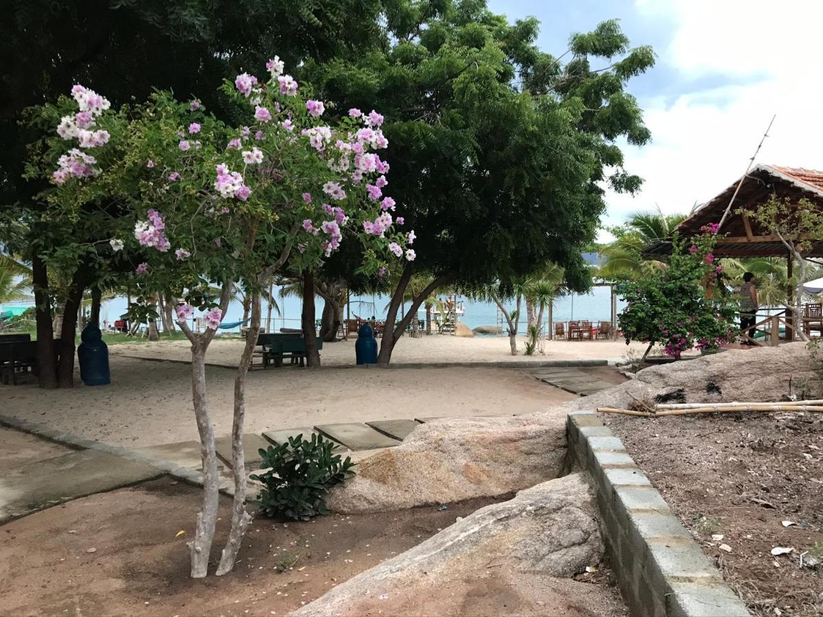 Gem Island Campsite Cam Ranh