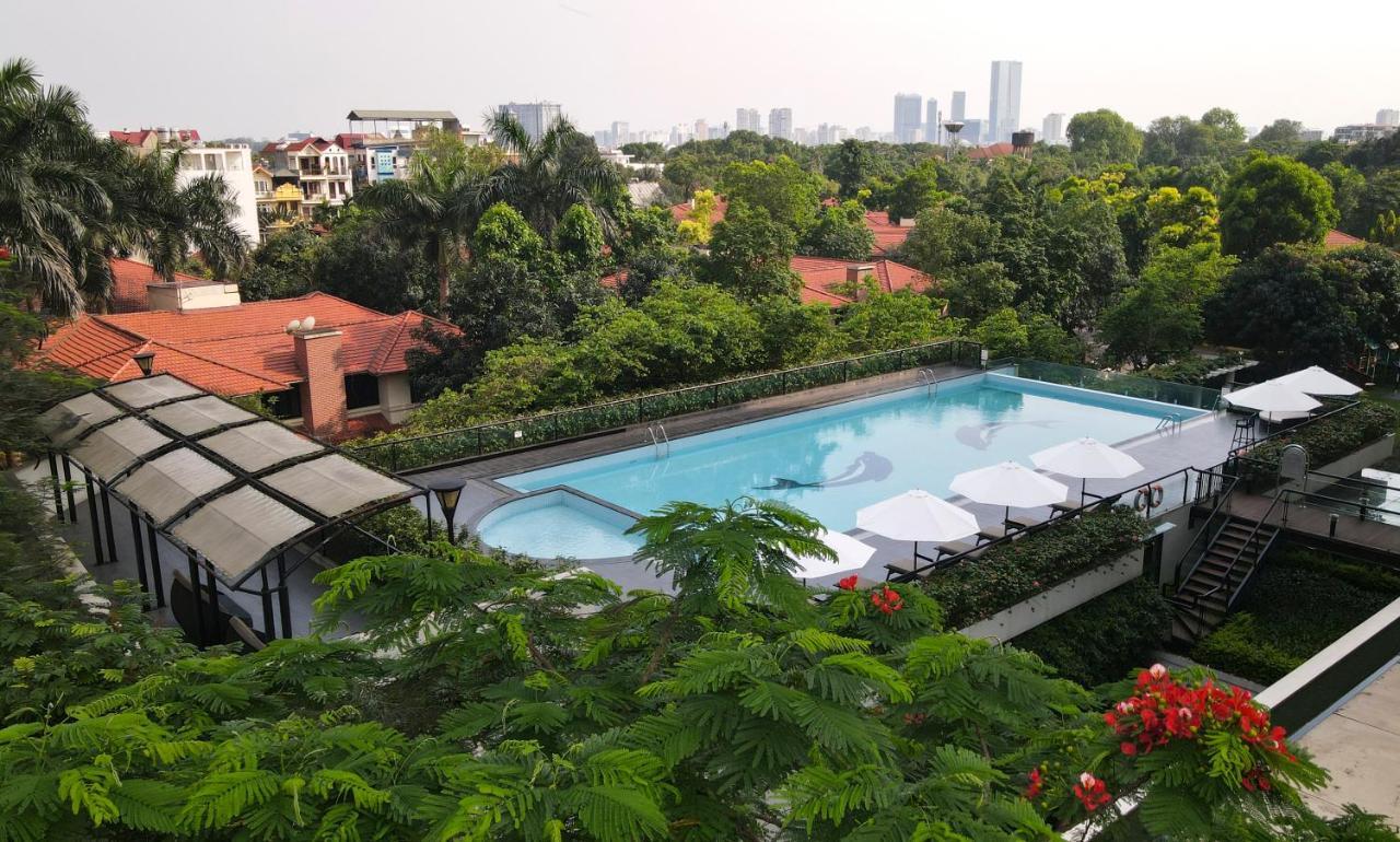 Elegant Westlake Hotel