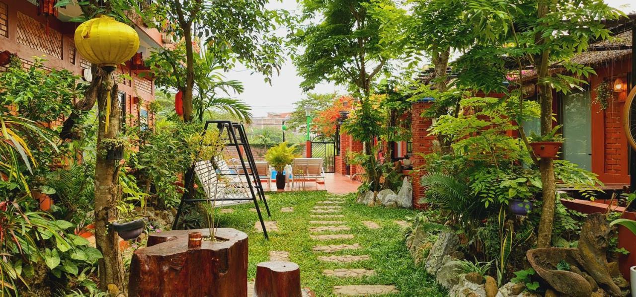 Vu's Hotel Phong Nha