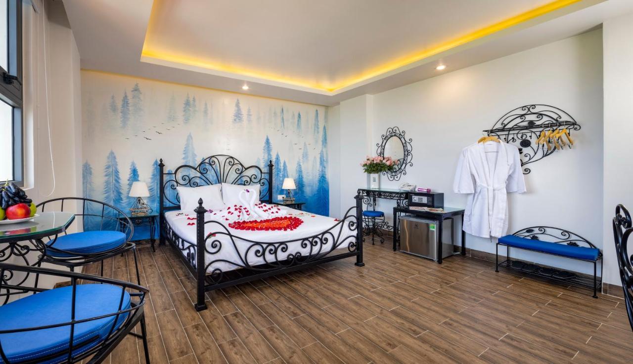 Azura Gold & Nha Trang