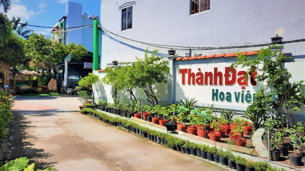 Thanh Khách sạn 2*