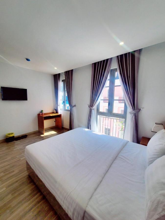Hotel Sky