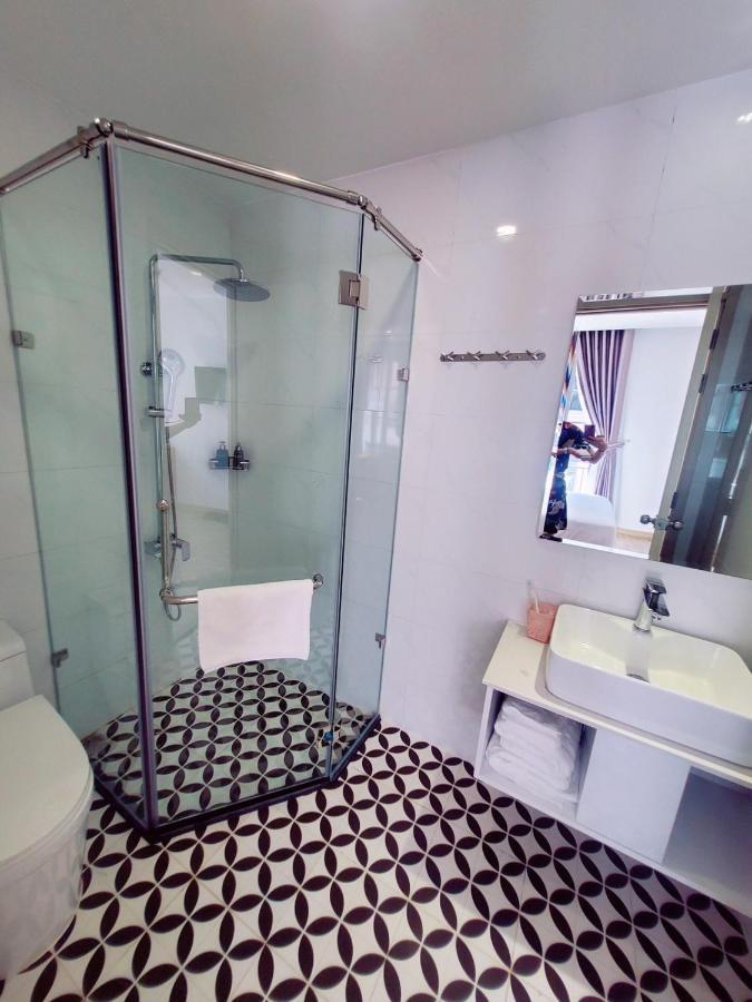Sky Hotel